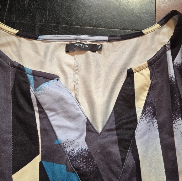 Reborn geometrical pattern blue cream black gray pleated womens size 2X - Picture 3 of 6